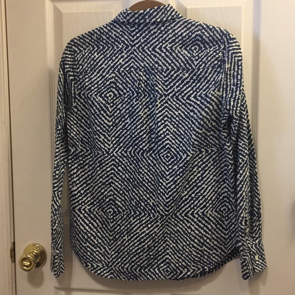 J Crew size 0 blouse - Picture 2 of 5